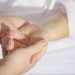 Madérothérapie : un massage vraiment efficace contre la cellulite ?